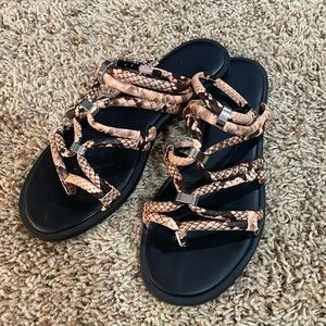 NWOB Rebecca Minkoff leather sandals size 7